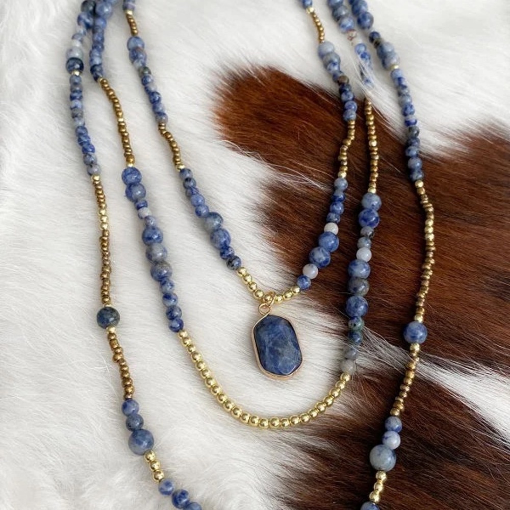 Elegant Blue and Gold Boho Beaded Necklace